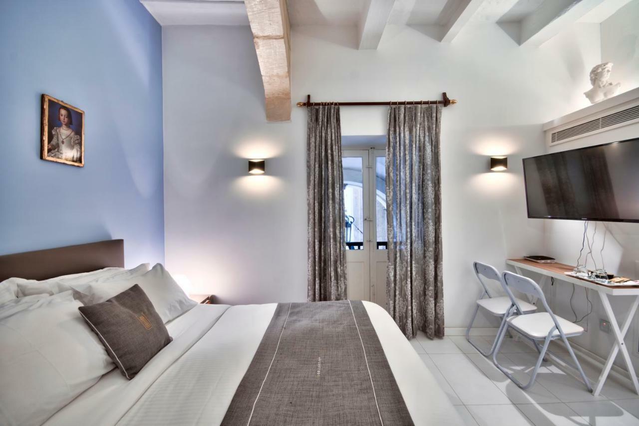 U Collection - A Luxury Collection Suites, ואלטה מראה חיצוני תמונה