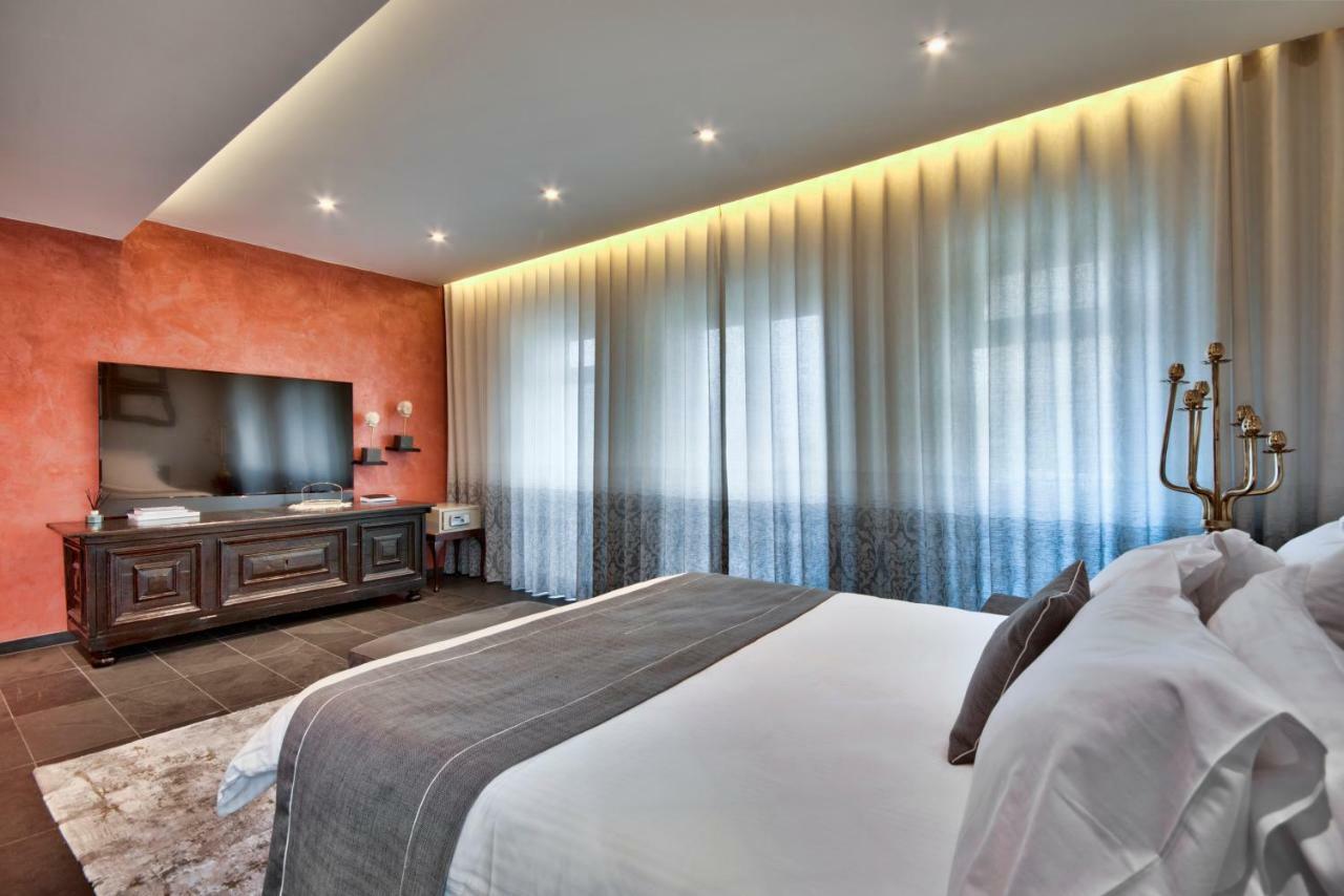 U Collection - A Luxury Collection Suites, ואלטה מראה חיצוני תמונה