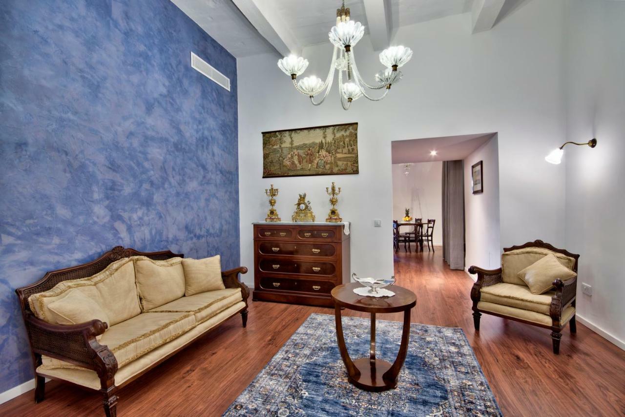 U Collection - A Luxury Collection Suites, ואלטה מראה חיצוני תמונה