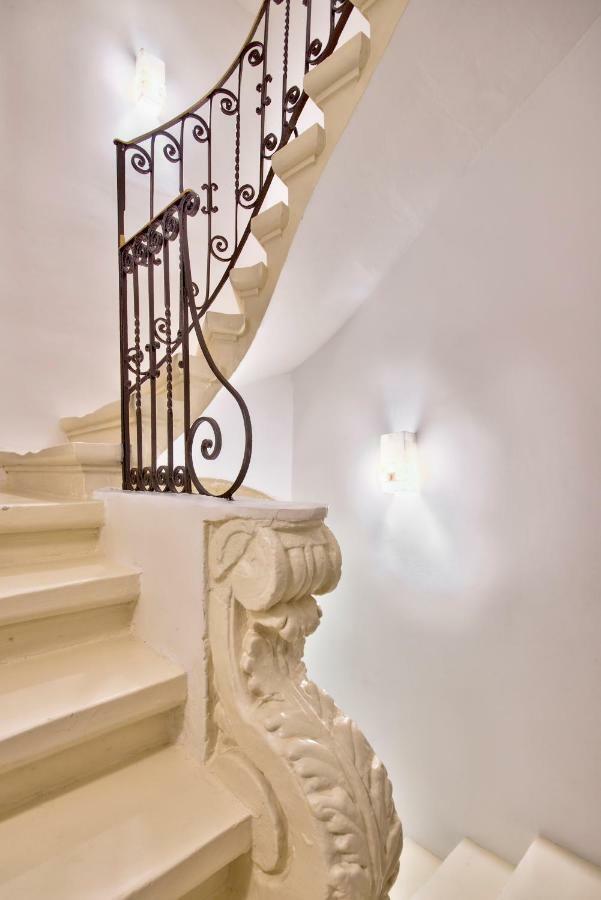 U Collection - A Luxury Collection Suites, ואלטה מראה חיצוני תמונה