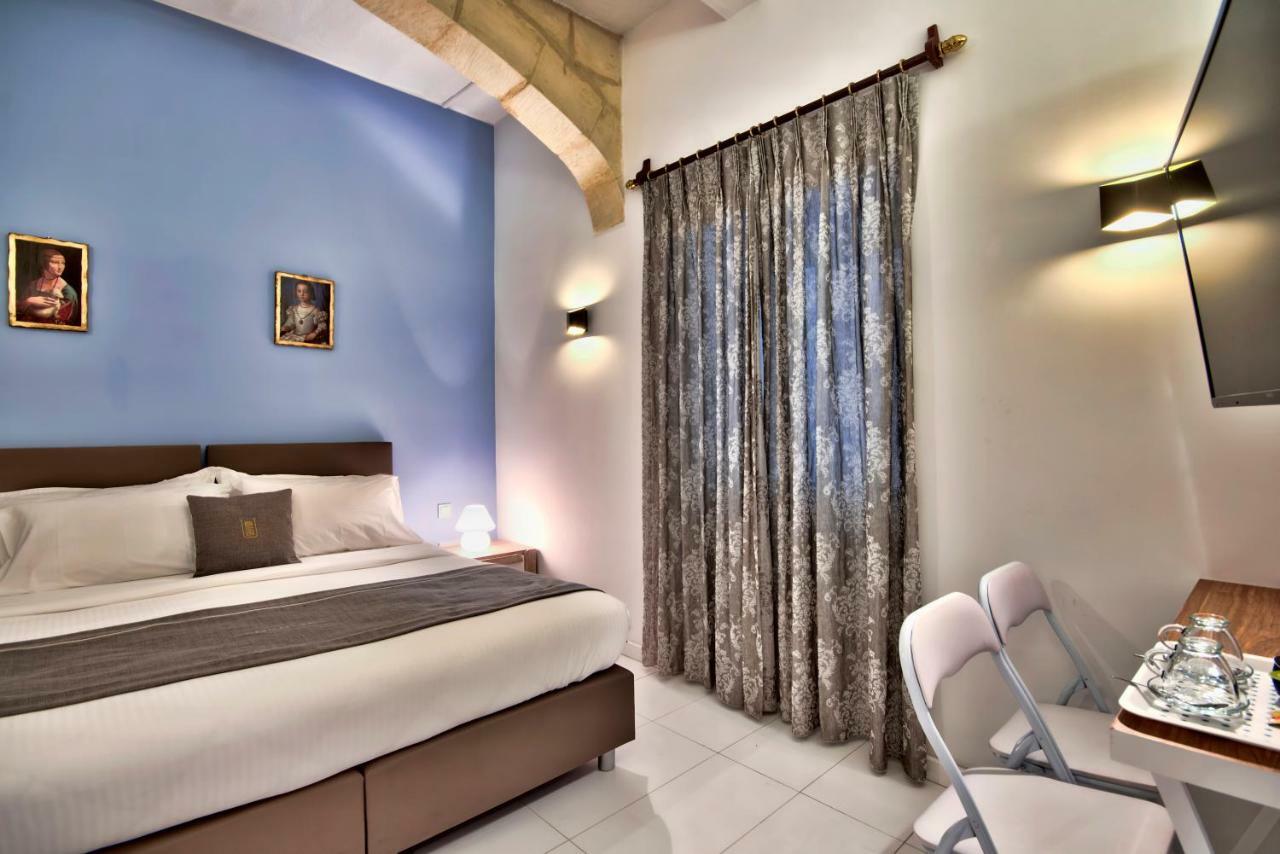 U Collection - A Luxury Collection Suites, ואלטה מראה חיצוני תמונה