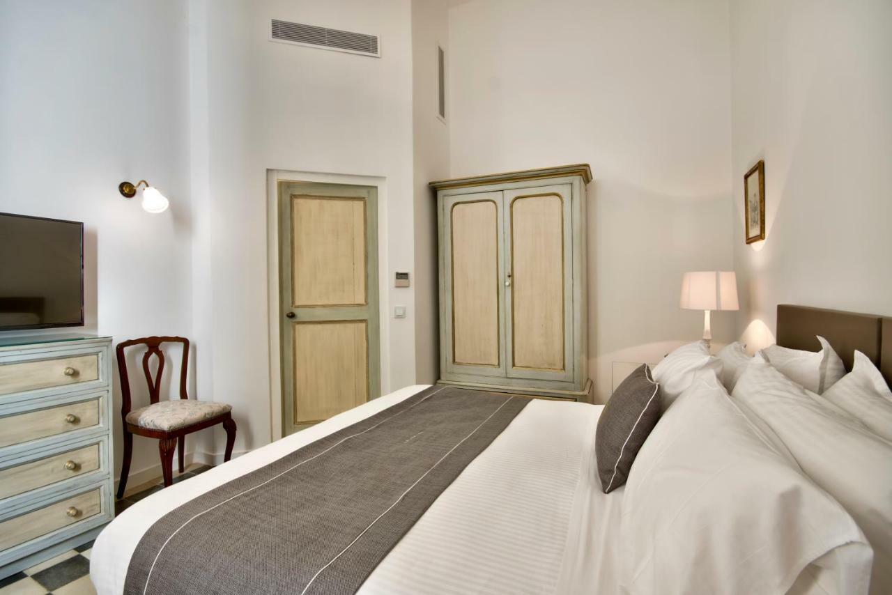 U Collection - A Luxury Collection Suites, ואלטה מראה חיצוני תמונה